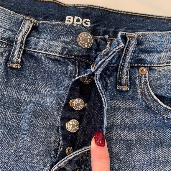 BDG Cut off daisy dukes button fly jean shorts - Picture 6 of 13